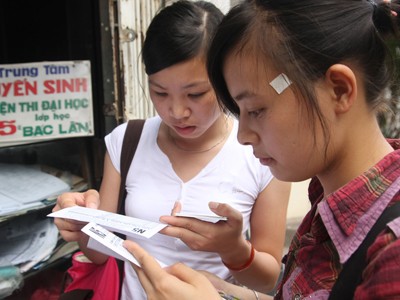 Tin vắn ngày 10/4 Tin vắn ngày 10/4