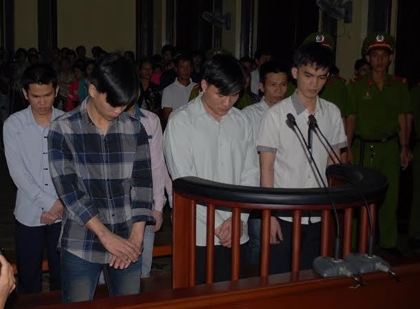 Tử hình kẻ cầm đầu băng chém người cướp SH Tử hình kẻ cầm đầu băng chém người cướp SH