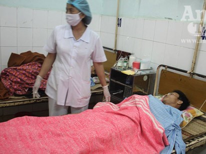 Nổ lựu đạn, tám người bị thương nặng Nổ lựu đạn, tám người bị thương nặng