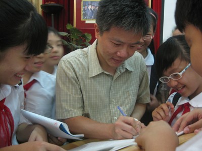 Về nước học toán với GS Ngô Bảo Châu Về nước học toán với GS Ngô Bảo Châu