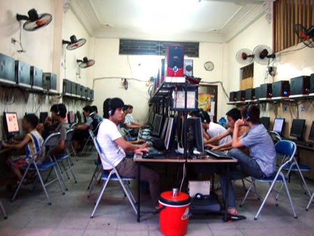 Nỗi lo thực từ thế giới ảo Nỗi lo thực từ thế giới ảo