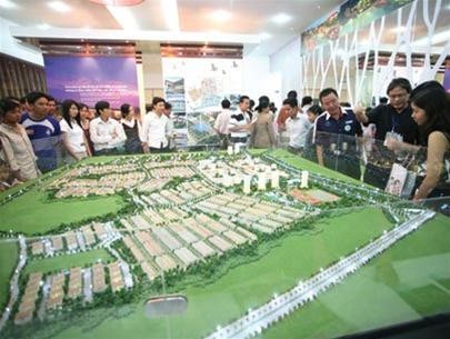 Dư nợ liên quan đến BĐS ‘khoảng hơn 1 triệu tỷ đồng’ Dư nợ liên quan đến BĐS ‘khoảng hơn 1 triệu tỷ đồng’