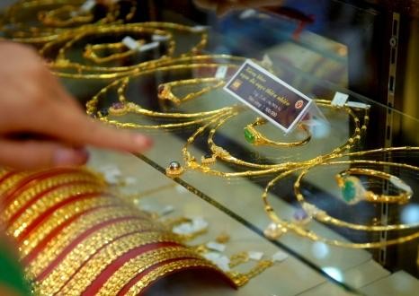 Giá vàng, tỷ giá USD giảm nhẹ Giá vàng, tỷ giá USD giảm nhẹ