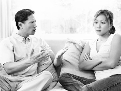 Vợ chồng mới cưới ‘đại chiến’ vì... tiền Vợ chồng mới cưới ‘đại chiến’ vì... tiền
