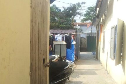 Cô gái say rượu bị cưỡng hiếp, quay clip sex Cô gái say rượu bị cưỡng hiếp, quay clip sex