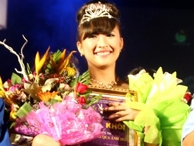 Mặn mà nét đẹp Miss thành Vinh Mặn mà nét đẹp Miss thành Vinh