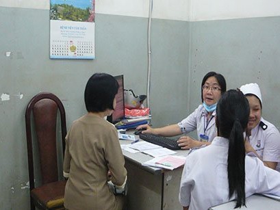 Thua lỗ, đại gia Việt ào ào đi điều trị tâm thần? Thua lỗ, đại gia Việt ào ào đi điều trị tâm thần?