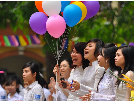 Bộ bất ngờ việc học sinh Việt xếp trên Anh, Mỹ Bộ bất ngờ việc học sinh Việt xếp trên Anh, Mỹ