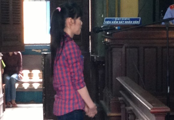 Lừa vào động mại dâm bằng chiêu 'xuất khẩu lao động' Lừa vào động mại dâm bằng chiêu 'xuất khẩu lao động'
