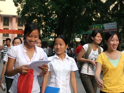 Tuyển sinh ĐH, CĐ năm 2013: Lắm nỗi băn khoăn Tuyển sinh ĐH, CĐ năm 2013: Lắm nỗi băn khoăn
