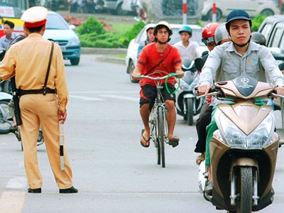 Những quy định ‘oái oăm' năm 2013 Những quy định ‘oái oăm' năm 2013