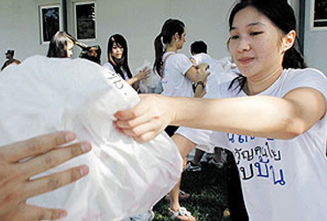 Bangkok Post: Bangkok Post: "Tình người" là nhân vật của năm