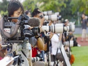 Nhìn lại các Nhìn lại các "cuộc chiến truyền hình" ở Việt Nam