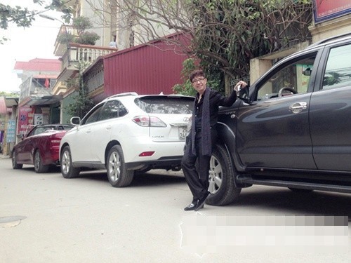 Long Nhật bị tố khoe khoang xe đi mượn Long Nhật bị tố khoe khoang xe đi mượn