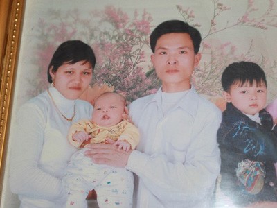 Xông vào nhà nghỉ giết vợ và tình địch là bạn thân Xông vào nhà nghỉ giết vợ và tình địch là bạn thân