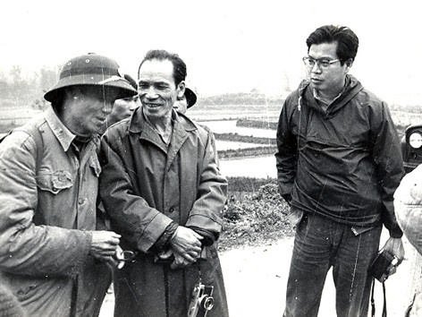 Như ngọn bút vươn trời Như ngọn bút vươn trời