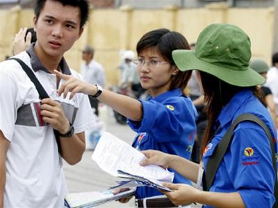 Hà Nội: 70.000 lượt thanh niên tiếp sức mùa thi Hà Nội: 70.000 lượt thanh niên tiếp sức mùa thi