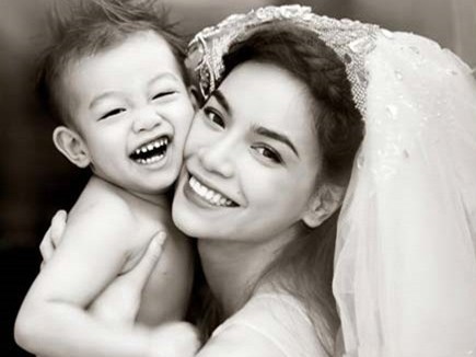 Những mỹ nhân Việt được yêu thích nhất năm 2013 Những mỹ nhân Việt được yêu thích nhất năm 2013