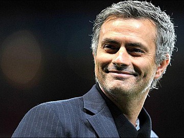 Mourinho đang 'phá hoại' tương lai của Real Madrid Mourinho đang 'phá hoại' tương lai của Real Madrid