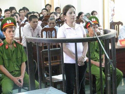 Hủy án sơ thẩm, điều tra lại Bị cáo Đào Thị Hồng