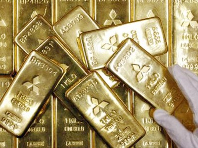 Giá vàng vượt mức 38 triệu đồng Giá vàng vượt mức 38 triệu đồng