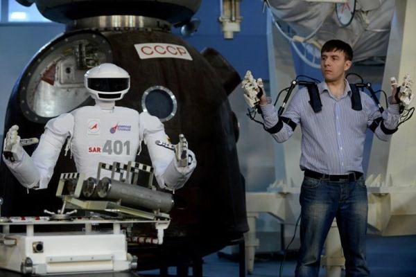 Chùm ảnh: Robot - vũ trụ SAR-401 do Nga chế tạo Chùm ảnh: Robot - vũ trụ SAR-401 do Nga chế tạo