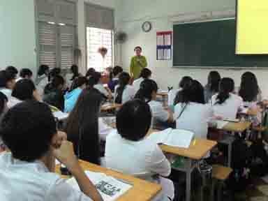 Tình thầy ngoài bục giảng Tình thầy ngoài bục giảng