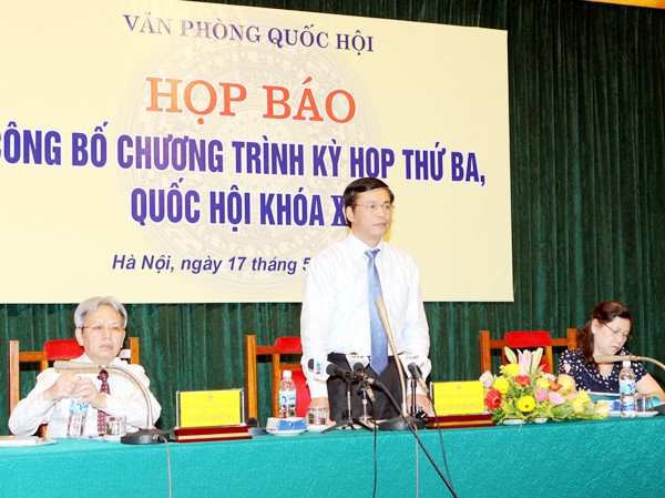 Thông qua 13 dự án Luật VPQH cho biết, hiện chưa rõ bộ trưởng nào sẽ trả lời chất vấn tại kỳ họp
Ảnh: TTXVN