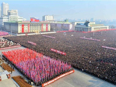 Biển người Triều Tiên thề trung thành Kim Jong-un Biển người Triều Tiên thề trung thành Kim Jong-un