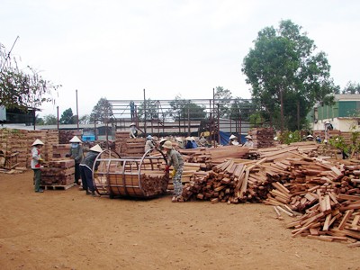 Truy tố nguyên Phó Chánh văn phòng Tỉnh uỷ Đắc Lắc Truy tố nguyên Phó Chánh văn phòng Tỉnh uỷ Đắc Lắc