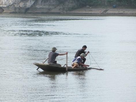 Tìm thấy thi thể nam sinh chết đuối Tìm thấy thi thể nam sinh chết đuối