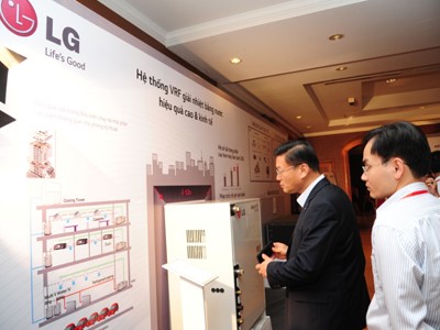 Hệ thống điều hòa trung tâm thế hệ mới LG Multi V IV – Hiệu suất cao, tiết kiệm điện Hệ thống điều hòa trung tâm thế hệ mới LG Multi V IV – Hiệu suất cao, tiết kiệm điện