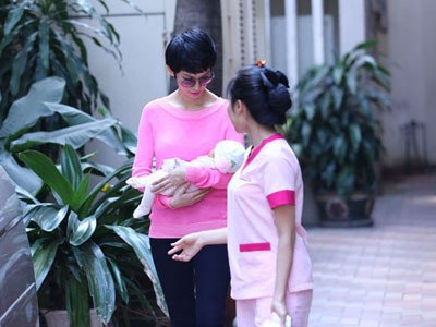 Xuân Lan lần đầu tái xuất sau khi sinh con Xuân Lan lần đầu tái xuất sau khi sinh con