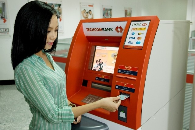 Techcombank: Xây nền tảng để đi xa hơn Techcombank: Xây nền tảng để đi xa hơn