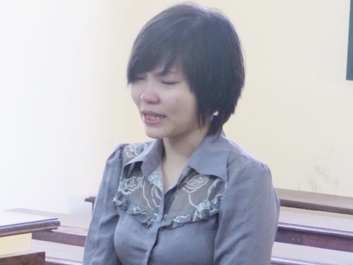 Thầy giáo bị sinh viên lừa 'tình online' Thầy giáo bị sinh viên lừa 'tình online'