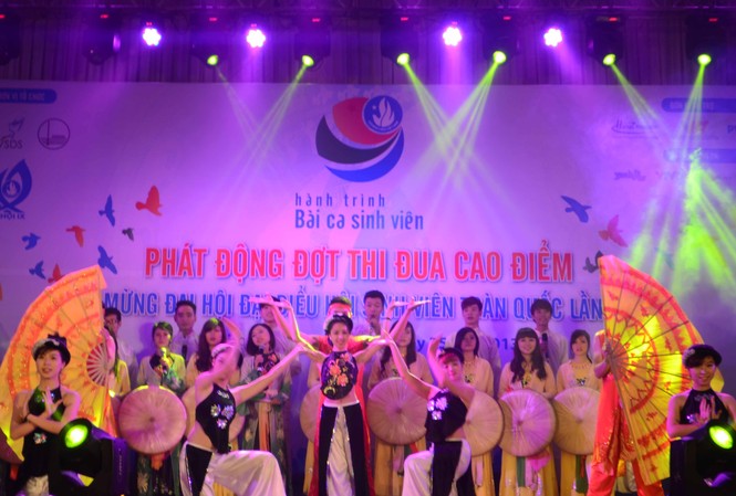 Top 10 tiết mục Đêm Gala ‘Hành trình Bài ca Sinh viên’ Top 10 tiết mục Đêm Gala ‘Hành trình Bài ca Sinh viên’