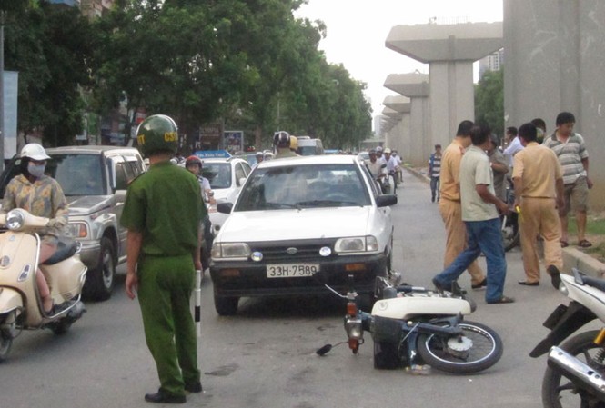 Gây tai nạn, xưng là thượng tá công an đe dọa Gây tai nạn, xưng là thượng tá công an đe dọa