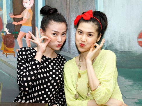 Siêu mẫu Thu Hằng xì tin làm bà chủ Siêu mẫu Thu Hằng xì tin làm bà chủ