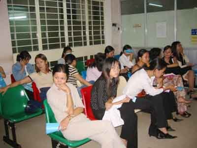 Bệnh nhân có BHYT được khám, chữa ở xã, phường Bệnh nhân có BHYT được khám, chữa ở xã, phường