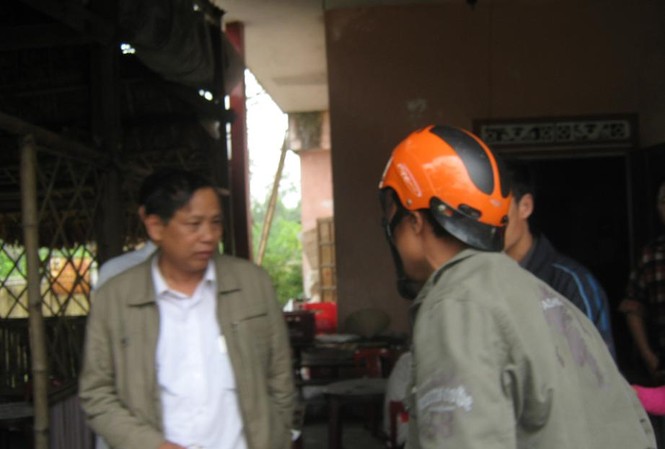 Khởi tố kẻ hành hung PV Tiền Phong Khởi tố kẻ hành hung PV Tiền Phong