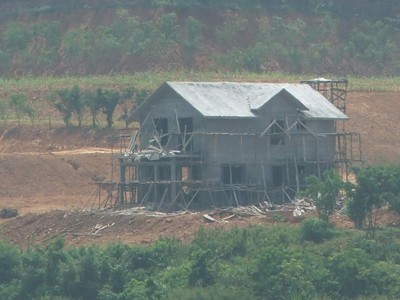 Quản đất nông, lâm trường trên...giấy Quản đất nông, lâm trường trên...giấy