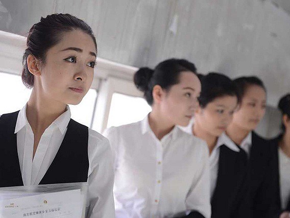 Hậu trường tuyển mỹ nữ làm tiếp viên hàng không Hậu trường tuyển mỹ nữ làm tiếp viên hàng không