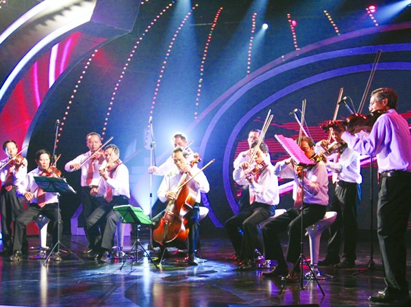 Thương hiệu làng Then Dàn nhạc làng Then biểu diễn ở Vietnam’s Got Talent Ảnh: Tr.T