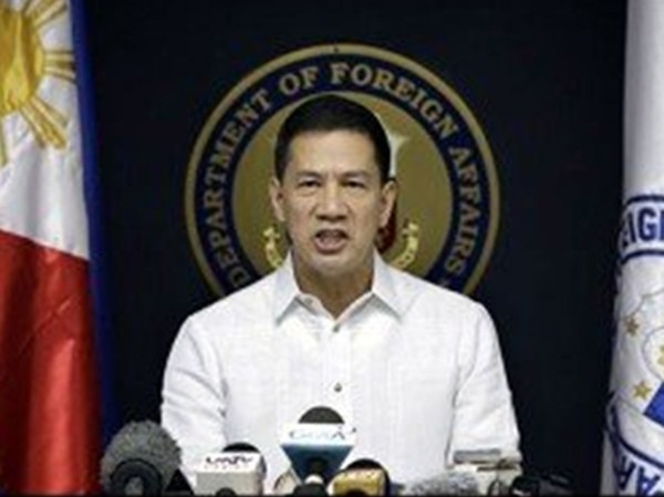 Philippines sẽ mời Mỹ triển khai máy bay do thám trên biển Đông Philippines sẽ mời Mỹ triển khai máy bay do thám trên biển Đông