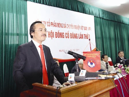 Chủ tịch VPF Võ Quốc Thắng: “Sẽ không có đội nào bỏ giải” Chủ tịch VPF Võ Quốc Thắng: “Sẽ không có đội nào bỏ giải”