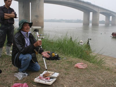 Theo chân Tiến sĩ tìm xác nạn nhân bị bác sĩ vứt xác Theo chân Tiến sĩ tìm xác nạn nhân bị bác sĩ vứt xác