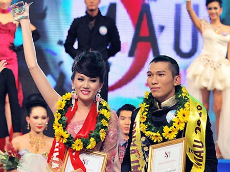 Khởi động cuộc thi Siêu Mẫu 2011 Khởi động cuộc thi Siêu Mẫu 2011