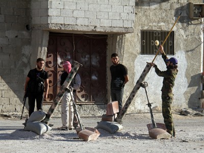 Mỹ cân nhắc cắt tiền cho tình báo và Syria Mỹ cân nhắc cắt tiền cho tình báo và Syria