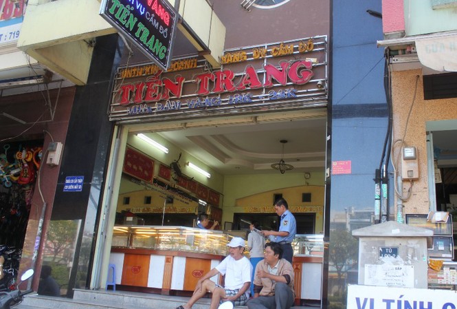 Đi xe đạp cướp tiệm vàng: Giả điên cũng không thoát tội Đi xe đạp cướp tiệm vàng: Giả điên cũng không thoát tội