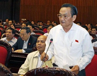 Nợ xấu, hàng tồn kho làm 'nóng' nghị trường Nợ xấu, hàng tồn kho làm 'nóng' nghị trường